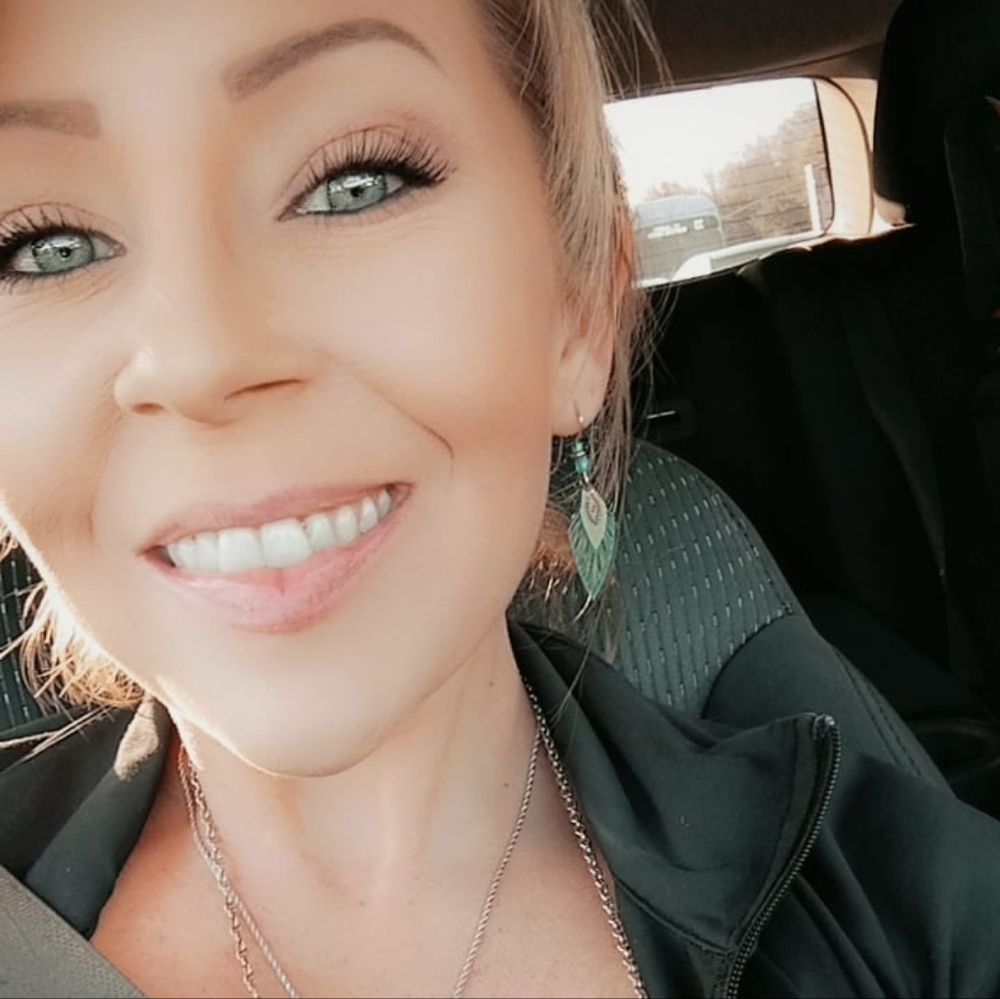 Meet your Posher, Marietta